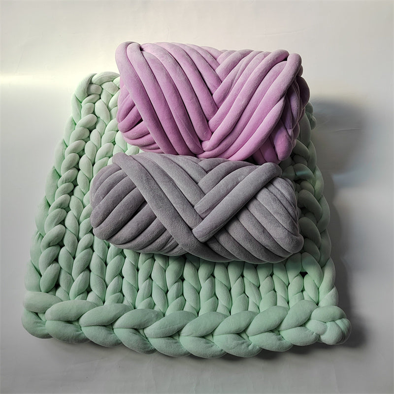 1KG Crystal Fleece Core-Filled Cotton Yarn  / Hand-Knitted Blanket Yarn