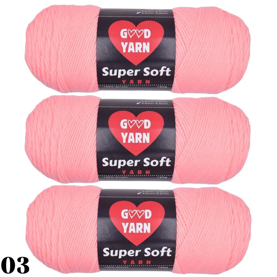 570g 3 Balls Swallow Velvet Yarn Soft Chunky Knitting Yarn for Sweaters Scarves Blankets DIY Crochet Yarn