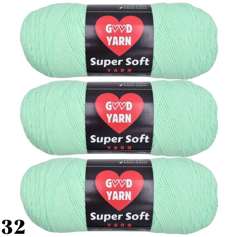 570g 3 Balls Swallow Velvet Yarn Soft Chunky Knitting Yarn for Sweaters Scarves Blankets DIY Crochet Yarn