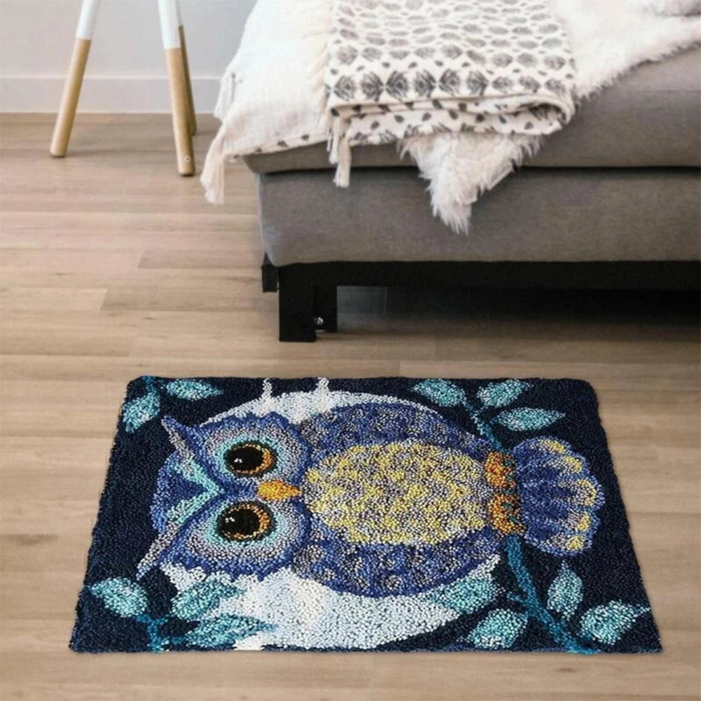 Whoot Latch-Hook Rug Kit